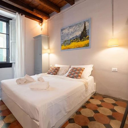 F1 - Santa Croce One Bedroom Apartment For Couples Florence Buitenkant foto