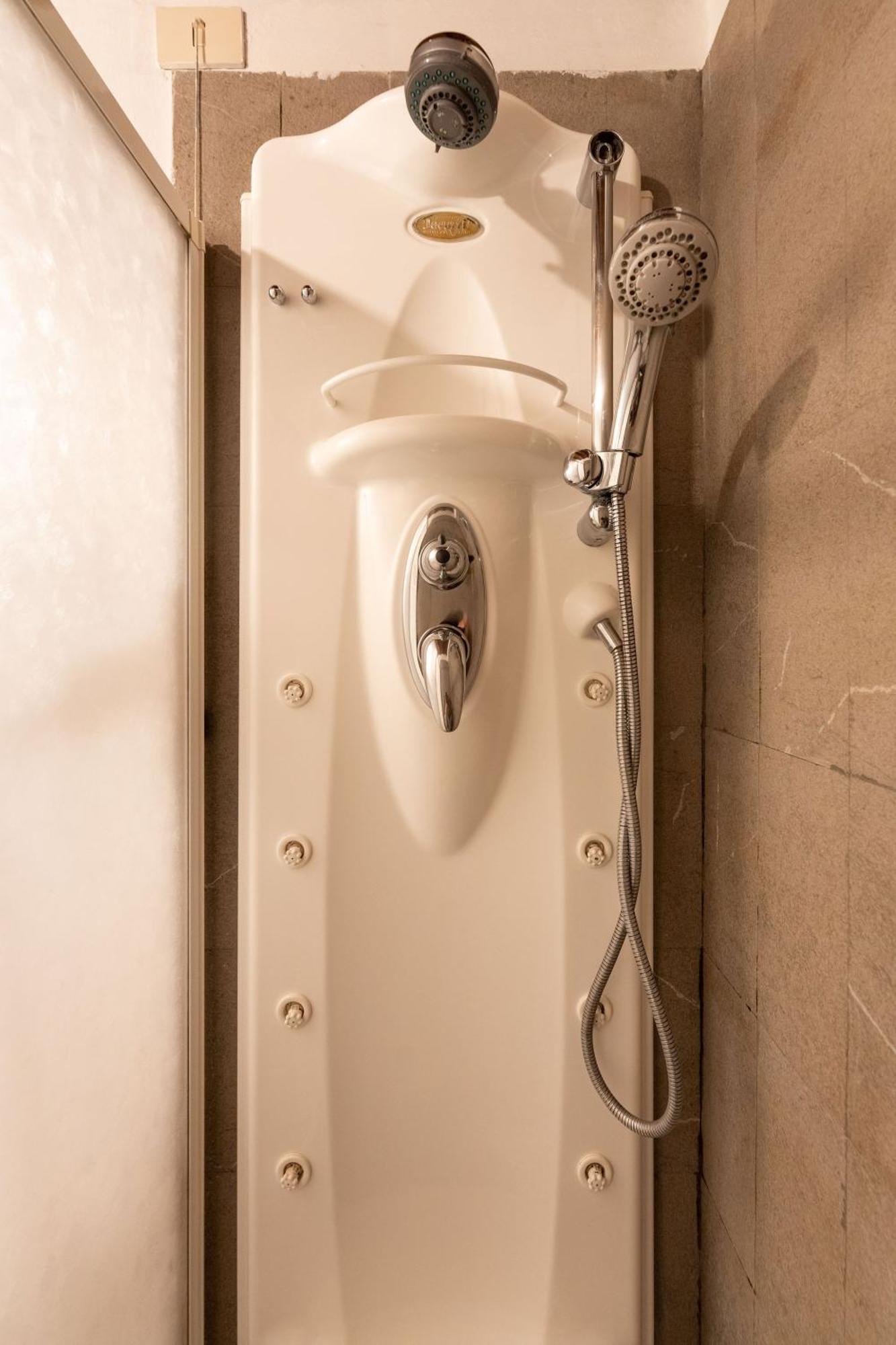F1 - Santa Croce One Bedroom Apartment For Couples Florence Buitenkant foto