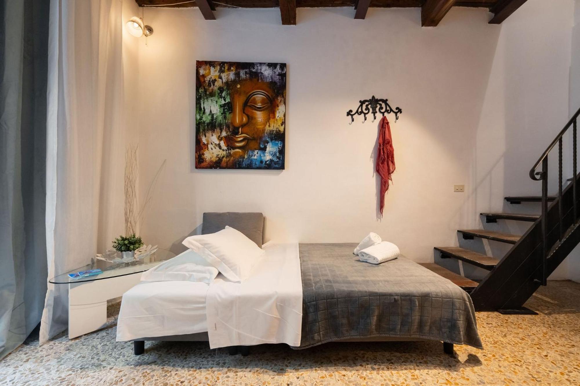 F1 - Santa Croce One Bedroom Apartment For Couples Florence Buitenkant foto
